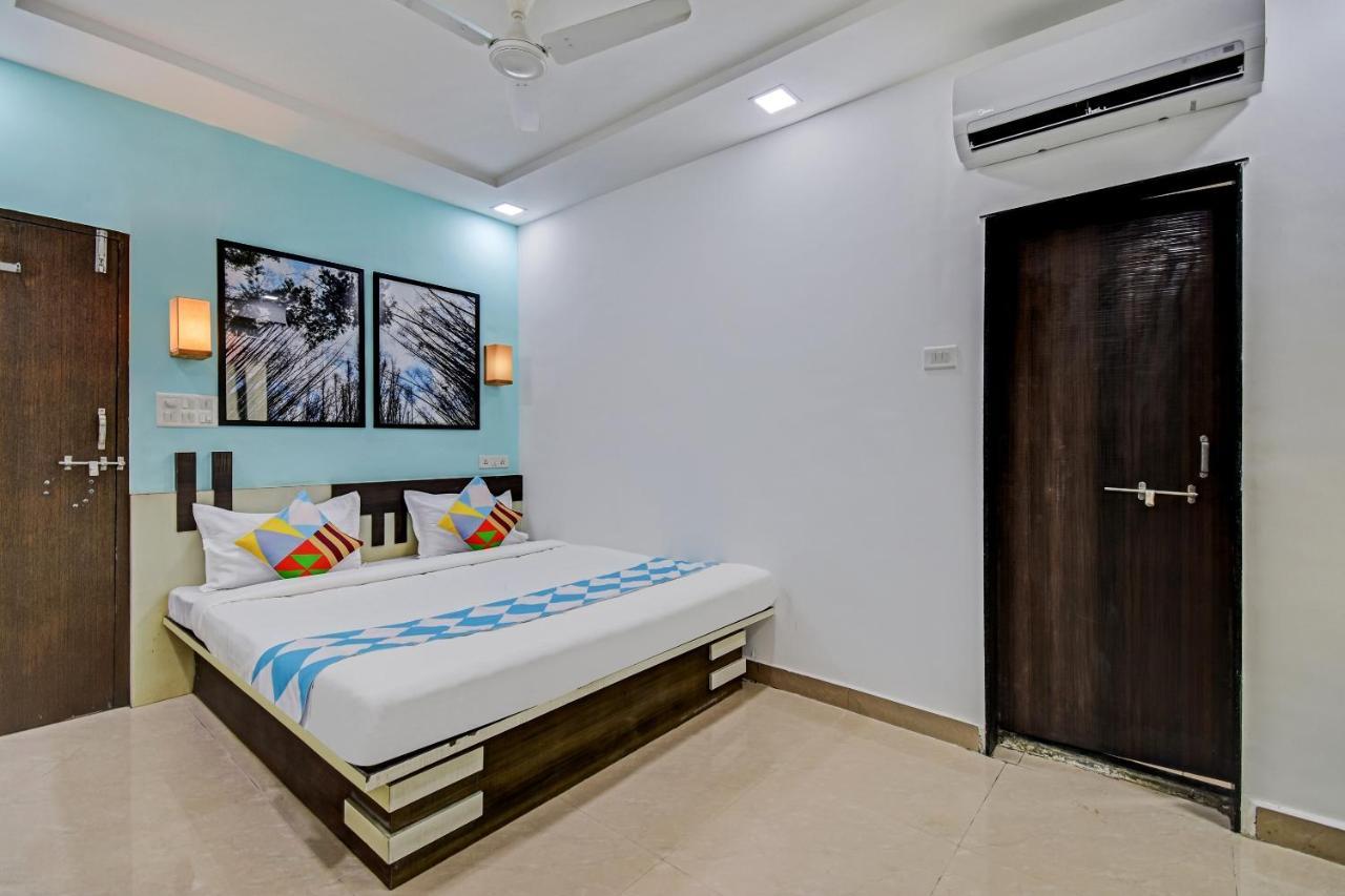 Oyo Home 78047 Alluring Stay Pimpri Pimpri-Chinchwad Exterior foto